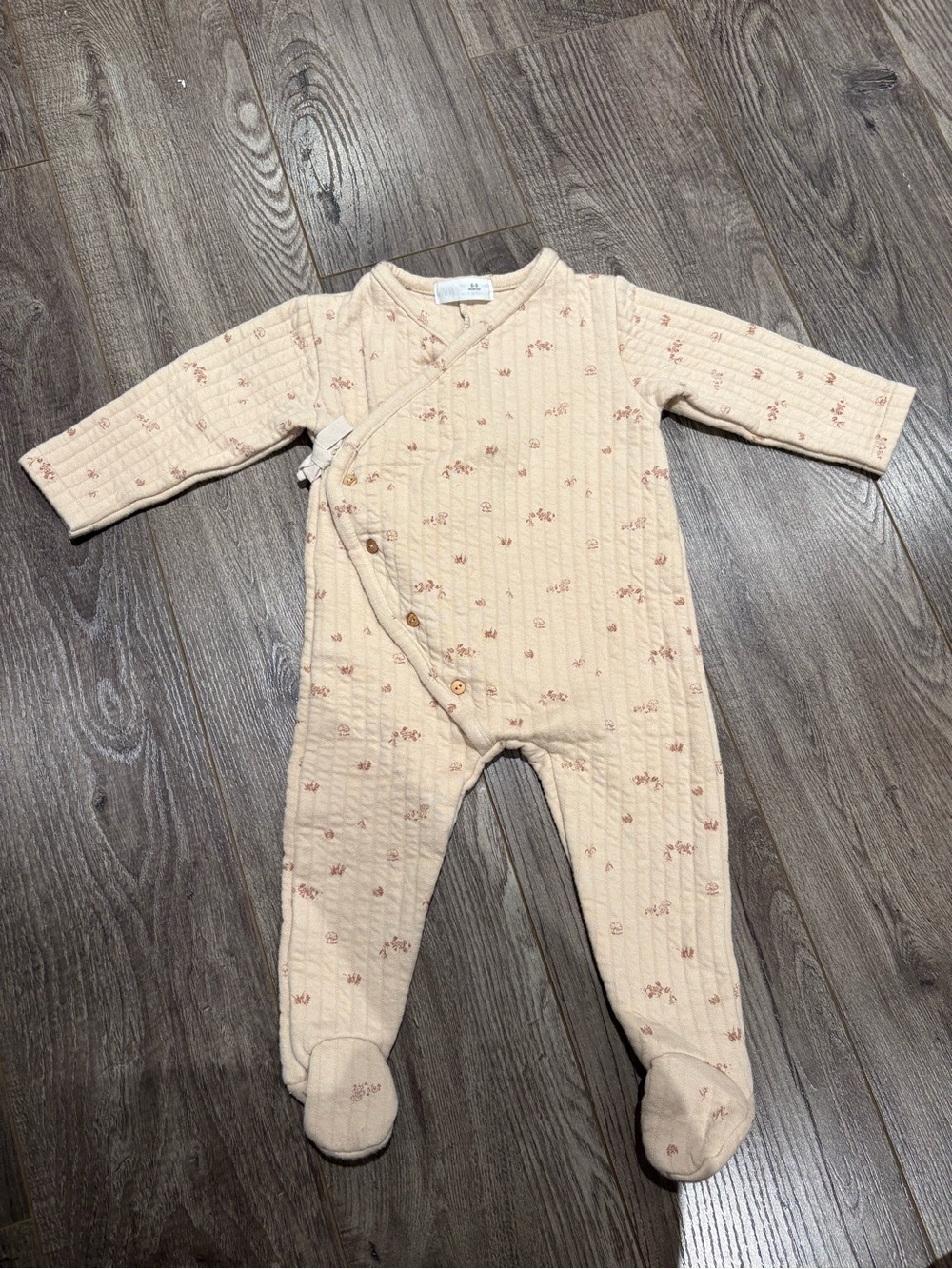 Zara 6-9 Month Cream Quilted Floral Baby One-Piece -  Vintage Vibe